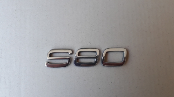 เพลทโลโก้ S80 แท้ ติดท้ายรถ VOLVO