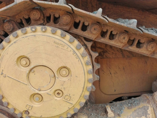 ขายรถแทรกเตอร์ตีนไก่ CAT รุ่น D6R