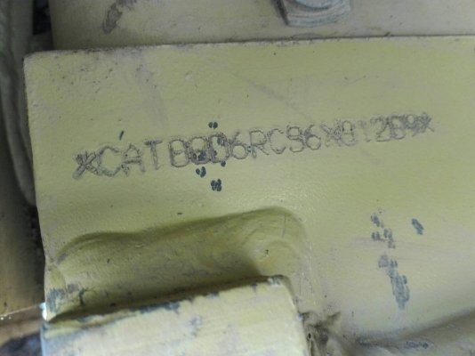 ขายรถแทรกเตอร์ตีนไก่ CAT รุ่น D6R