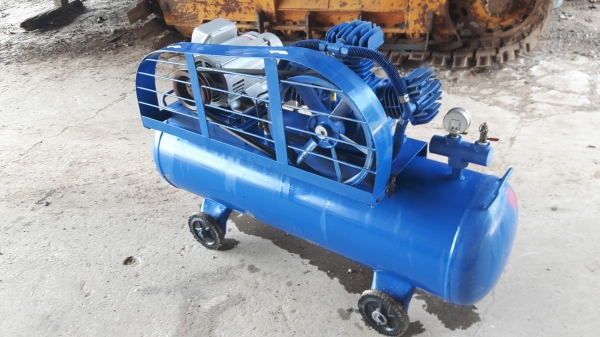 ขายปั้มลมพูม่า 148 ลิตรสภาพดีมากซื้อมาไม่คอยได้ใช้เจ้าของขายเอง0629873267คุณหนึ่ง