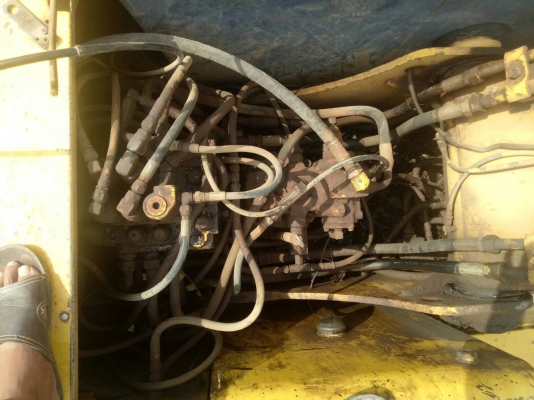 ขาย 650,000 KOBELCO sk 120-3 เล่มทะเบียน ไฟฟ้าครบ เครื่องแรง ปั้มดี เอวแน่น ช่วงล่างแน่น นถพร้อมใช้ เลอะหน่อยไม่ค่อยได้ล้างเพราะทำงานตลอด รถอยู ชัยภูมิ 064-191-1112 ขาย 650,000 KOBELCO sk 120-3 เล่มทะเบียน ไฟฟ้าครบ เครื่องแรง ปั้มดี เอวแน่น ช่วงล่างแน่น นถพร้อมใช้ เลอะหน่อยไม่ค่อยได้ล้างเพราะทำงานตลอด รถอยู ชัยภูมิ 064-191-1112