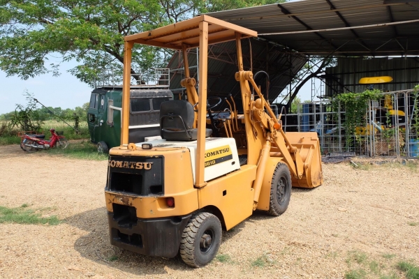 รถตัก komatsu sg10-3 เก่าญี่ปุ่นไม่เคยใช้ในไทยโทร 086-1602189
