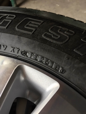 ขายยางป้ายแดง BRIDGESTONE DUELER H/T 684II 265-60-18 ปี18 ชุดละ 18,500 บาท