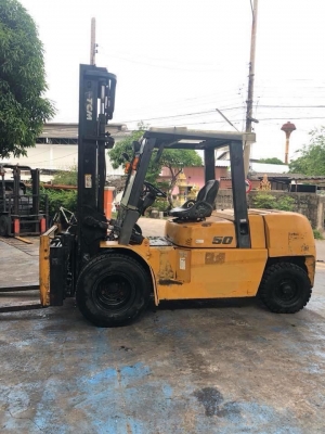 ขายค่ะ รถฟอร์คลิฟท์ ยี่ห้อ TCM ขนาด 5 ตัน เสายกสูง 4 เมตร ขายค่ะ รถฟอร์คลิฟท์ ยี่ห้อ TCM ขนาด 5 ตัน เสายกสูง 4 เมตร