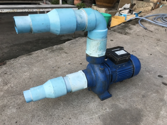 ขายปั๊มน้ำหอยโข่ง Ebara 1.5HP. 220V ไฟบ้าน รุ่นเน้นปริมาณน้ำ ขนาดเข้า 3นิ้ว ออก 3นิ้ว ได้น้ำ 300-900m3/h ส่งสูงประมาณ 5m สภาพสวยเดิมๆ หมุนนิ่ม พร้อมใช้งาน ราคา 3,800 บาท