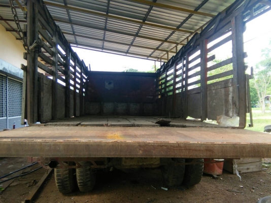 ขาย หัวยาว สิบล้อเพลาเดียว เครื่อง 6BG 175 แรง เพาเวอร์ เบครทิฟฟี่  รถพร้อมใช้งาน ราคา 170,000  บาท