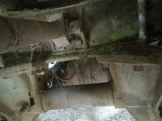 ขาย หัวยาว สิบล้อเพลาเดียว เครื่อง 6BG 175 แรง เพาเวอร์ เบครทิฟฟี่  รถพร้อมใช้งาน ราคา 170,000  บาท