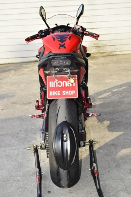 HONDA CBR650