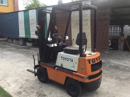 ขาย FORKLIFT TOYOTA 2FGL7 เก่าญี่ปุ่น