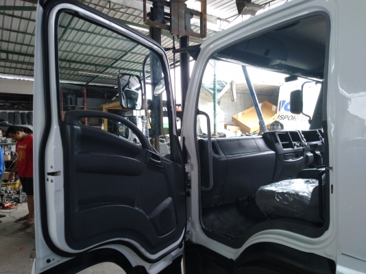 หัวรถยี่ห้อ ISUZU รุ่น 360