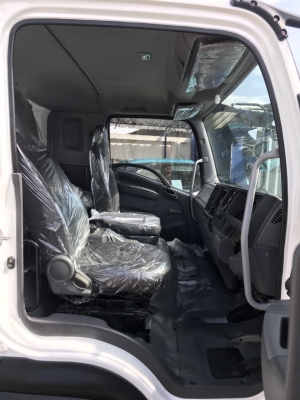 หัวรถยี่ห้อ ISUZU รุ่น 360