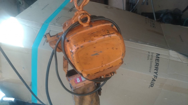 รอกโซ่ไฟฟ้า japan