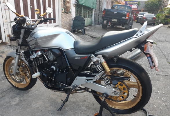 Re: ขาย cb 400 vtec 3 ทะเบียนแท้ โอนขนส่ง