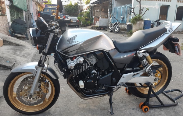 Re: ขาย cb 400 vtec 3 ทะเบียนแท้ โอนขนส่ง