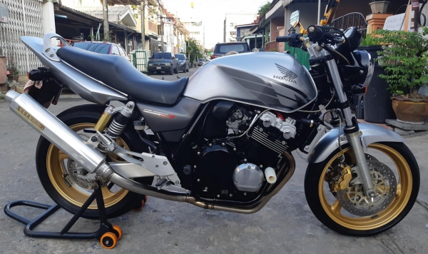 Re: ขาย cb 400 vtec 3 ทะเบียนแท้ โอนขนส่ง Re: ขาย cb 400 vtec 3 ทะเบียนแท้ โอนขนส่ง