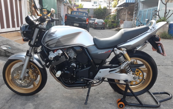 Re: ขาย cb 400 vtec 3 ทะเบียนแท้ โอนขนส่ง Re: ขาย cb 400 vtec 3 ทะเบียนแท้ โอนขนส่ง