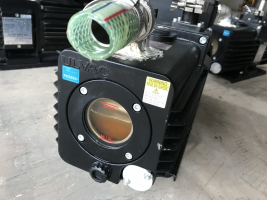 ขายปั๊มแวคคั่มสุญญากาศ ULVAC 0.4KW. 220V ไฟบ้าน หายาก สภาพสวยมาก หมุนนิ่ม พร้อมใช้งาน มี 4ตัว ขายปั๊มแวคคั่มสุญญากาศ ULVAC 0.4KW. 220V ไฟบ้าน หายาก สภาพสวยมาก หมุนนิ่ม พร้อมใช้งาน มี 4ตัว