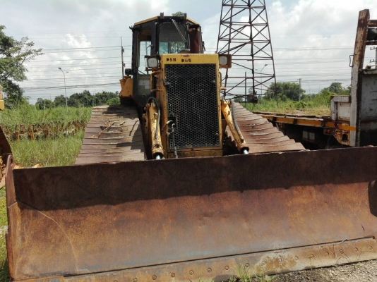 ขาย รถแทรกเตอร์ Capterpillar D5H