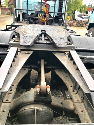 ขายหัวลากISUZU.240 แรงม้าปี46ราคา 620,000