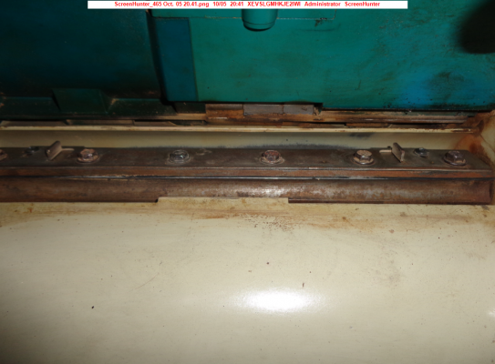 ขายเครื่องรีดไม้ MAKITA รุ่น 2012NB ขนาด 12&quot; ฝาปิดข้างไม่มีครับ