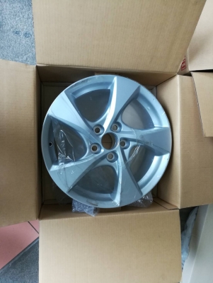 ล้อแม็กเดิม CH-R     5 รู114  ขอบ17