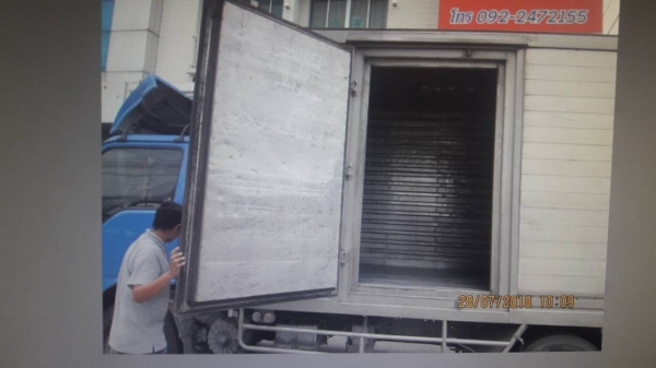 ขายด่วนครับ รถหกล้ออีซูซุ NPR 130แรงม้า ตู้ 3บาน ปี 50 รถสวยพร้อมใช้ ขายด่วนครับ รถหกล้ออีซูซุ NPR 130แรงม้า ตู้ 3บาน ปี 50 รถสวยพร้อมใช้