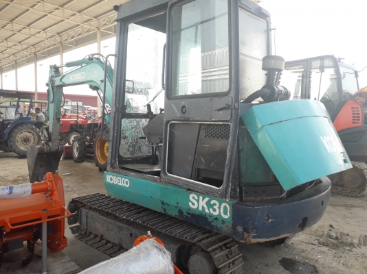 มาอีก1คันแล้วจ้าาาา รถขุดขนาด2.5ตัน พร้อมใช้งาน เครื่องดี ปั๊มดี ไม่มีปัญหา