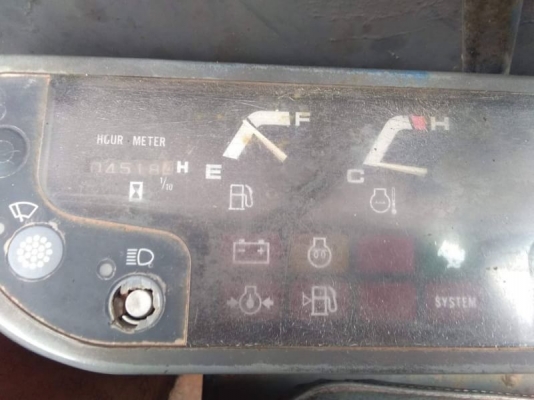 HITACHI 30UR