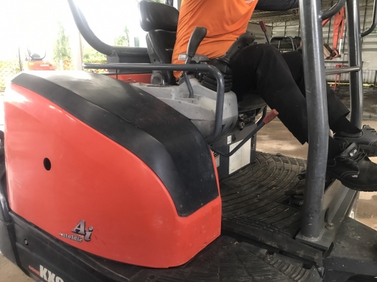 ขายด่วนๆๆคูโบต้า3ตัน