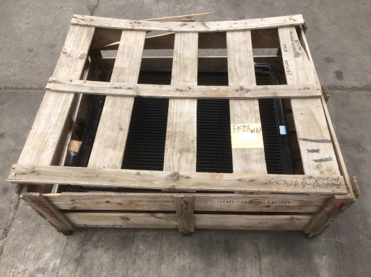 ขายแผงออยล์คูลเลอร์ ระบายความร้อนน้ำมันไฮโดรลิกส์ สำหรับรถ KOMATSU PC200-6