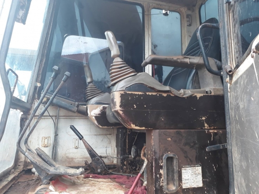 ขายรถแบคโฮ komatsu pc200-5lc คอนโทนสั้น บูมยาวแท้ไฟฟ้าครบ