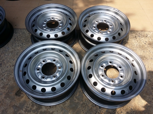 ล้อกระทะอีซูซุ 6รู ขอบ15  ชุด 4วง