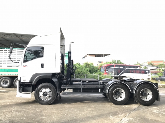 ขาย 10 ล้อหัวลากปี60 ISUZU GXZ 360 EURO 3 รุ่นหน้าตึก เครื่องคอมมอลเรล 360 เเรงม้า รุ่นท่อทอง เบรคทิ