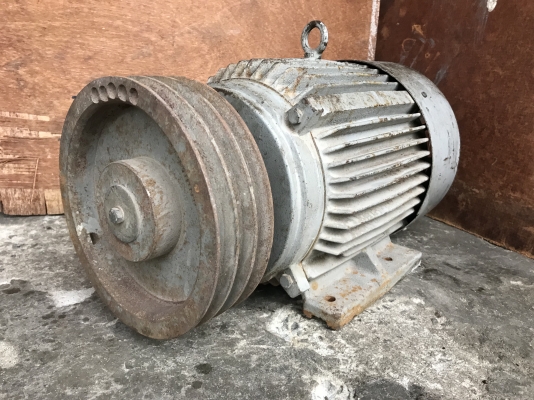 ขายมอเตอร์ไฟฟ้า Mitsubishi 7.5HP. 380V 1450rpm. สภาพดีเดิมๆ หมุนนิ่ม พร้อมใช้งาน
