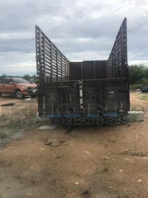 ขายด่วน กระบะ ใส่10ล้อ ยาว 6.10 กว้าง2.50. ใส่ Rocky พื้นปูเหล็ก ขาย 15000 บาท