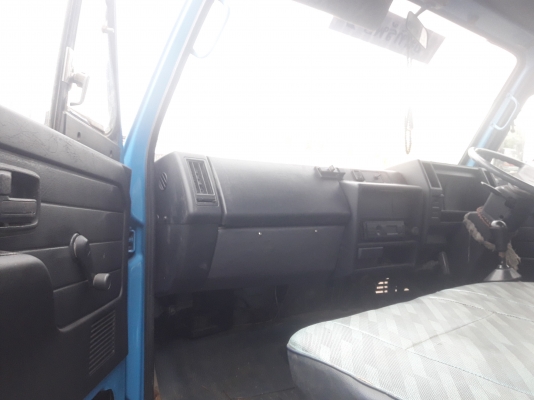 ขาย6ล้อรถโดยสาร ISUZU NKR110 แรงม้า รถห้างแท้ สวยๆ เกียร์สั้น ยกหัวได้ เครื่องเยี่ยม แชทซีสวยๆมากๆตล