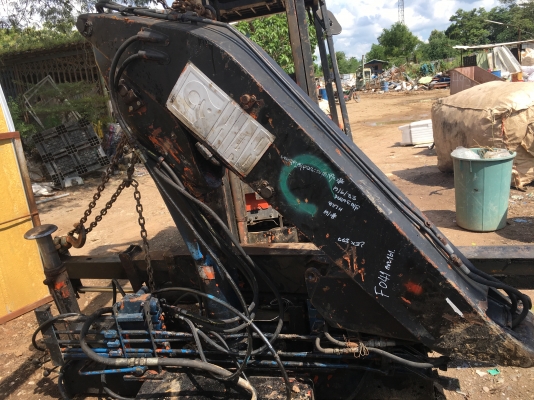 ขายเฮี้ยบเก่านอก3ตัน 2ชักปอกเหลี่ยมสวยๆ69000ต่อรองได้0877477672