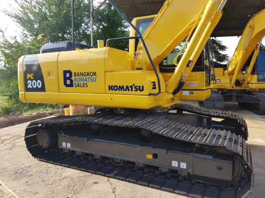 ขายรถแบคโฮ KOMATSU PC200-8MO ซีเรียลสูง ใช้งานเพียง 8 พันชั่วโมง สภาพนางฟ้า เอกสารเล่มทะเบียน ขายรถแบคโฮ KOMATSU PC200-8MO ซีเรียลสูง ใช้งานเพียง 8 พันชั่วโมง สภาพนางฟ้า เอกสารเล่มทะเบียน
