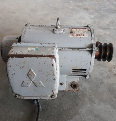 ขายมอเตอร์มิตชูขนาด3แรง220v(มือสอง)สภาพสวยพร้อมใช้งานได้เลยครับ