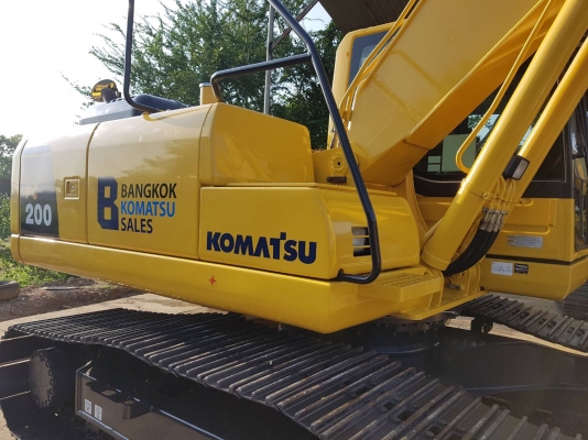 ขายด่วน!! Komatsu PC200-8MO สวยที่สุดในจักรวาล