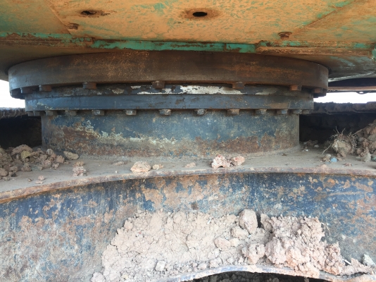 KOBELCO MARK 8 Super SK 200 ทำงาน 14,500 hr เอกสารเล่มทะเบียนครบพร้อมโอน เครื่องแรงดีแห้งดีไม่มีโหลด ภายในเก๋งแอร์เย็น บูมอาร์มสวยๆไม่มีแตกร้าว ช่วงล่างประมาณ 75\% พร้อมใช้งานได้เลย ราคาต่อรองได้ครับ