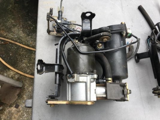 -  ปั้มลม 12V เก่าญี่ปุ่น