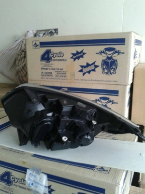 ขายไฟหน้า เชพโรเลต เทรลเบเซอร์ ขายไฟหน้า เชพโรเลต เทรลเบเซอร์