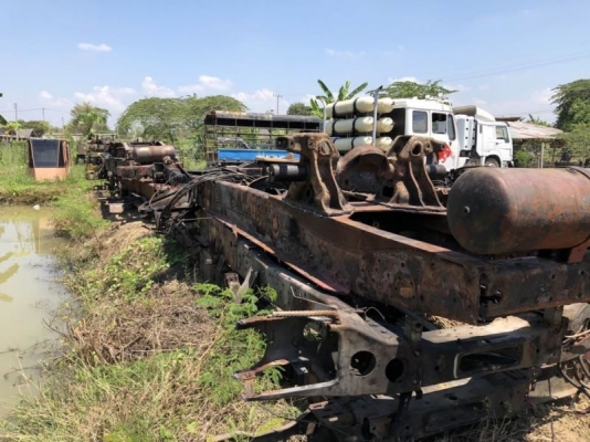 มี 10 เส้น เส้นละ 39,000 บาท คัสชี 10 ล่อหัวลาก BENZ ยาว 6.5 เมตร เอกสารเล่มทะเบียน ม.79  อยู่ จ.นครปฐม โทร 0610710295  สนใจ รายการสินค้า อื่นๆ ที่ เว็ปไชค์ Truck2Hand  https://www.truck2hand.com/index.php?actions=content/search&amp;member_id=136193  Face