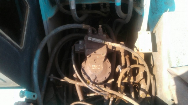 ขายด่วน KOBELCO SK200 MART II สภาพพร้อมใช้งาน เครื่องปั้มดี สนใจสอบถาม .093 0764943  คุณ ตั้ม