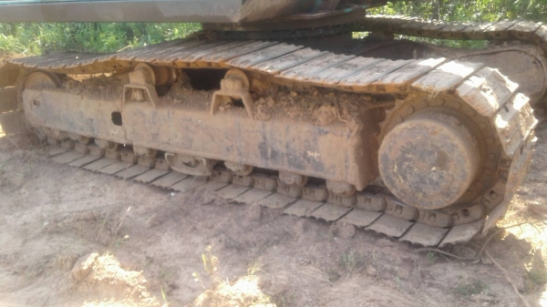 ขายด่วน KOBELCO SK200 MART II สภาพพร้อมใช้งาน เครื่องปั้มดี สนใจสอบถาม .093 0764943  คุณ ตั้ม