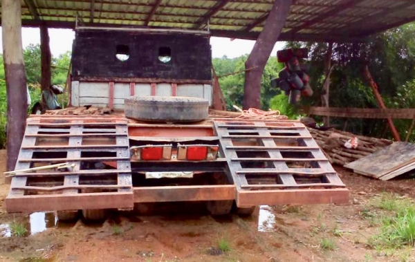 ขายด่วน ISUZU TX 125 HP รถหัวยาวสิบล้อเพลาเดียว ท้ายลาดขึ้นรถแบ็คโฮร 120 กับรถแก้วข้าว สภาพดีคัชซีสวย หัวบางเดิมๆ ช่วงล่างแน่น เอกสารทะเบียนครบพร้อมโอน ราคาต่อรองได้ครับ