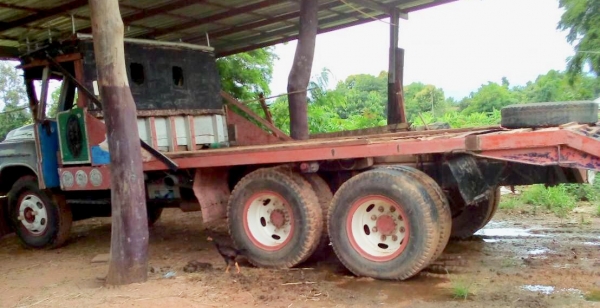 ขายด่วน ISUZU TX 125 HP รถหัวยาวสิบล้อเพลาเดียว ท้ายลาดขึ้นรถแบ็คโฮร 120 กับรถแก้วข้าว สภาพดีคัชซีสวย หัวบางเดิมๆ ช่วงล่างแน่น เอกสารทะเบียนครบพร้อมโอน ราคาต่อรองได้ครับ