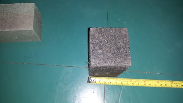 ขายหินขัดตราเสือขนาด 4&times;2&times;2&quot; ใหม่เก่าเก็บแบบเหลี่ยมสั้นหนา