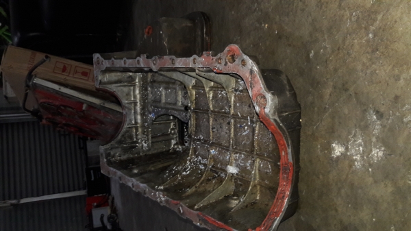 แคร้งก้นอ่างเครื่อง อีซูซุ มังกร เก่าญี่ปุ่น 4JA ,4JB